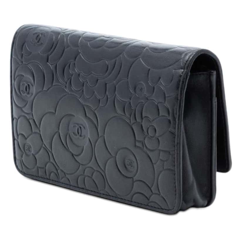 Chanel CC Embossed Lambskin Camellia Wallet On Chain Black Leather Very good condition - Back View