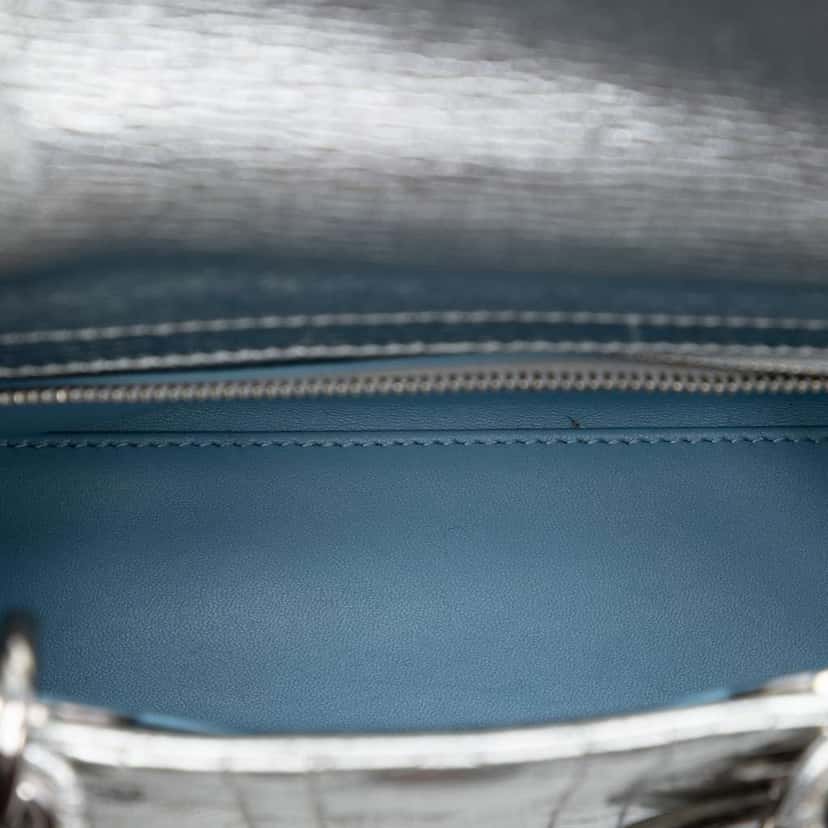 Dior Small Metallic Lambskin Cannage My ABCDior Lady Dior Silver Leather Very good condition - Model View