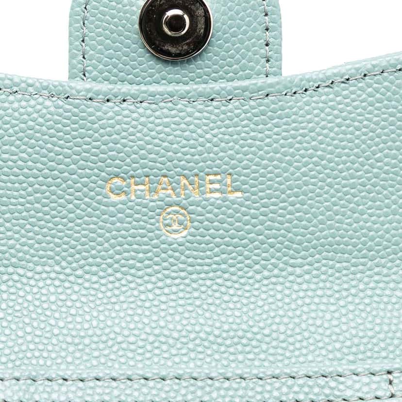 Chanel CC Quilted Caviar Flap Card Holder On Chain Blue Leather Very good condition - Box View