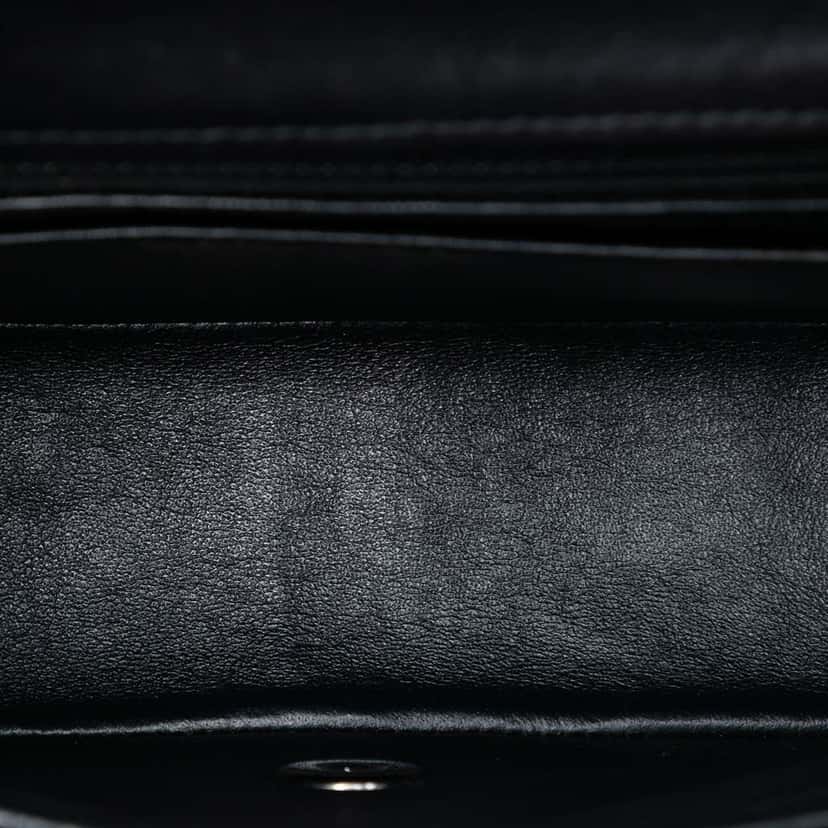 Chanel Mini Square Classic Lambskin Single Flap Black Leather Very good condition - Model View