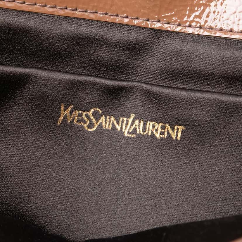 Saint Laurent Large Textured Patent Monogram Belle De Jour Clutch Brown Leather Very good condition - Box View