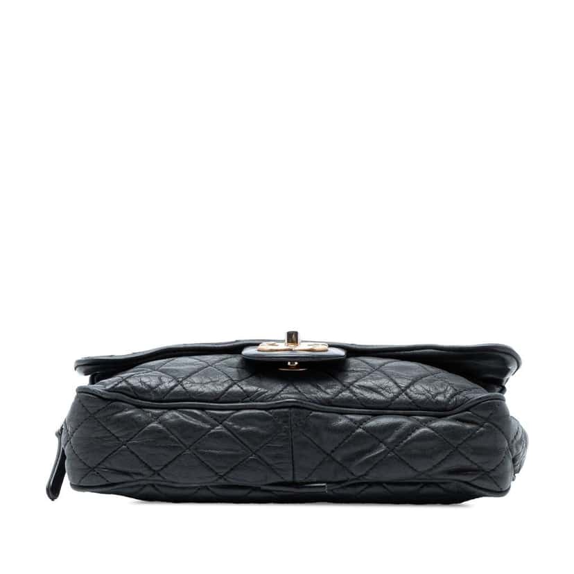 Chanel Small Quilted Iridescent Calfskin Shiva Flap Black Leather Very good condition - Inside View