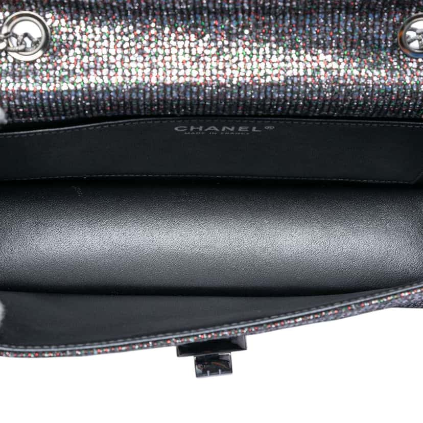 Chanel Quilted Glitter Canvas Reissue 2.55 Flap Silver Canvas Very good condition - Model View