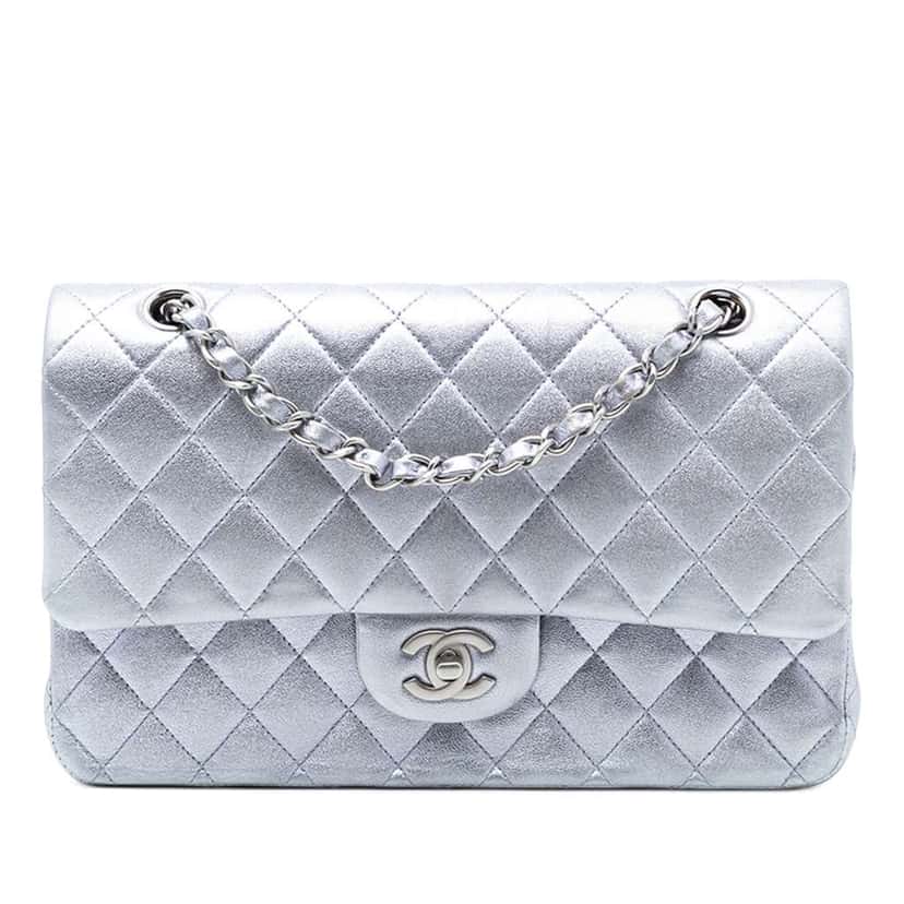 Chanel Medium Classic Metallic Lambskin Double Flap Silver Leather Very good condition - Front View