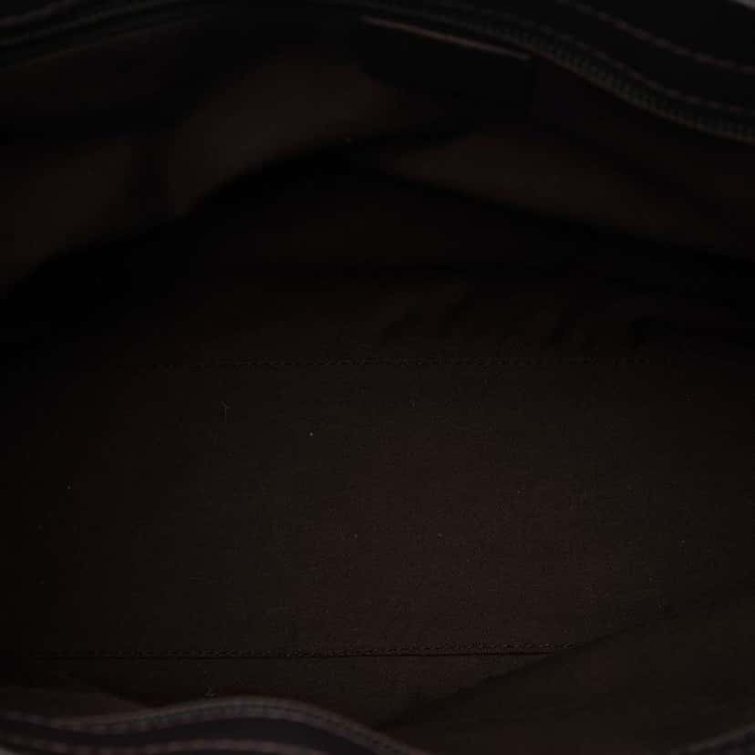 Gucci Micro GG Supreme Tote Beige Canvas Very good condition - Model View