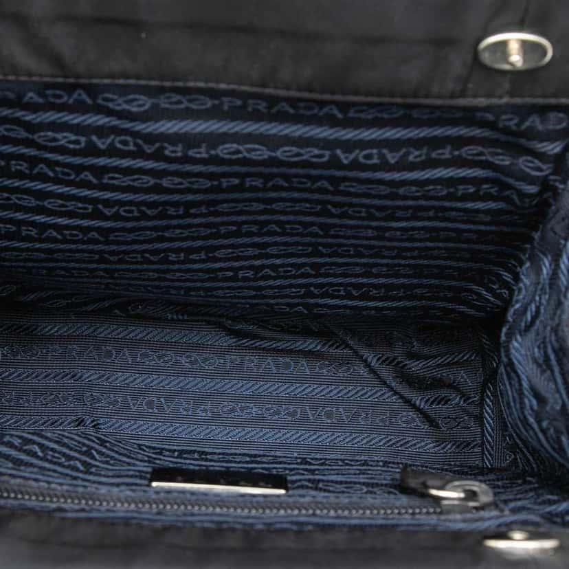Prada Tessuto Tote Black Very good condition - Model View