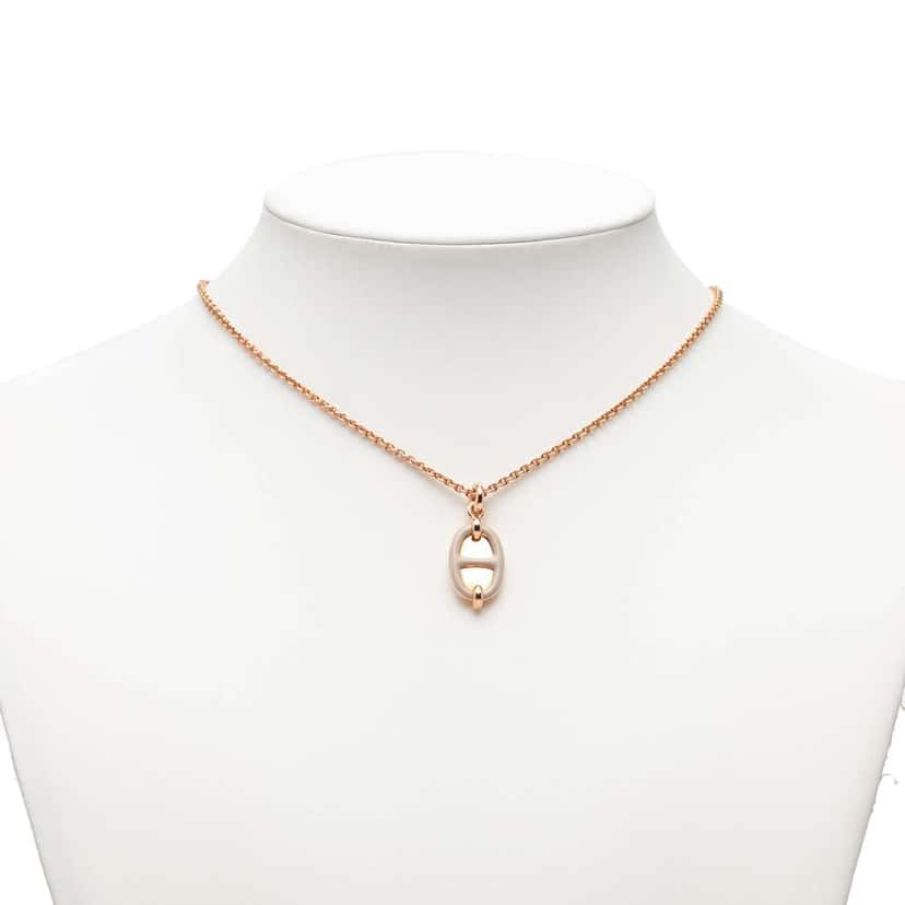 Hermès Mini Rose Gold Plated Maillon Pendant Necklace Gold Metal Very good condition - Model View