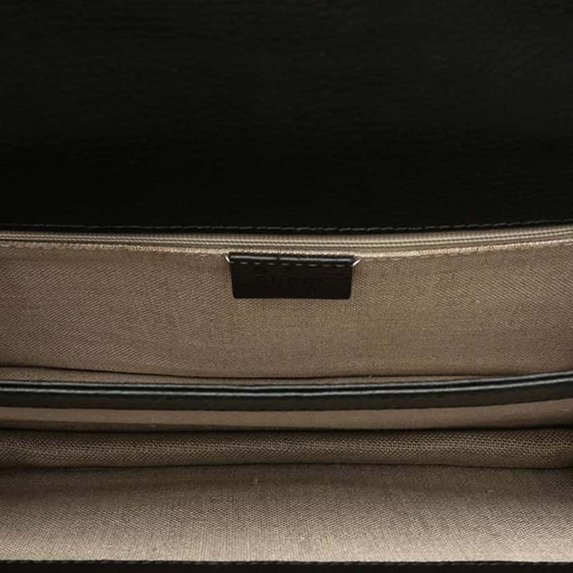 Gucci Medium Dollar Calfskin Interlocking G Crossbody Black Leather Very good condition - Model View