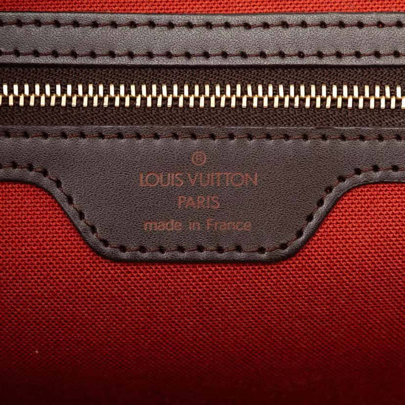 Louis Vuitton Damier Ebene Nolita Brown Good condition - Box View
