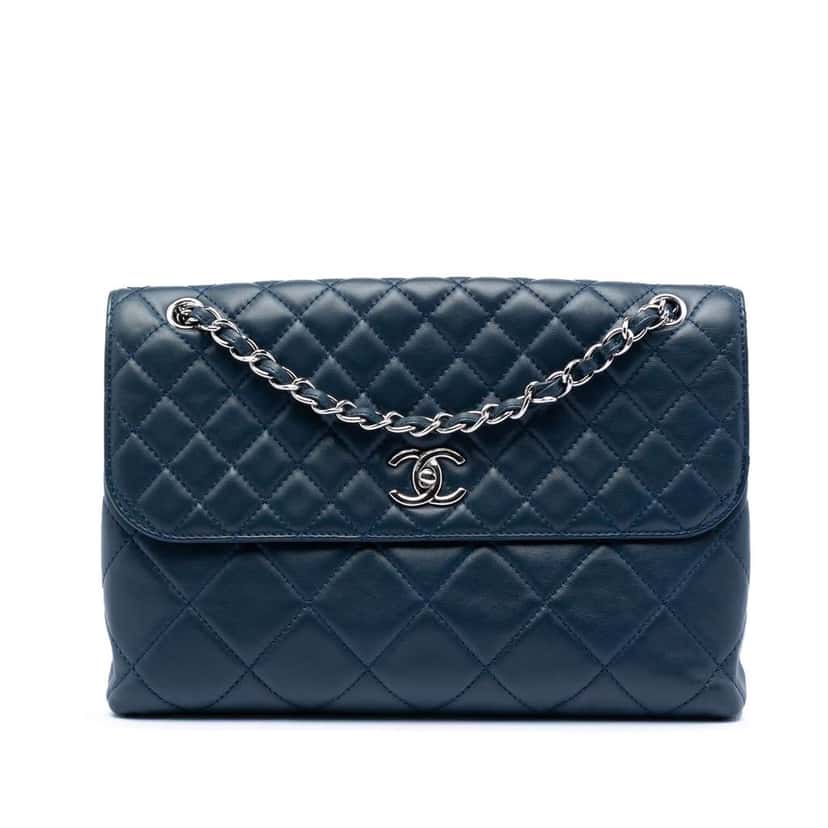 Chanel Quilted Calfskin In The Business Flap Blue Leather Very good condition - Front View