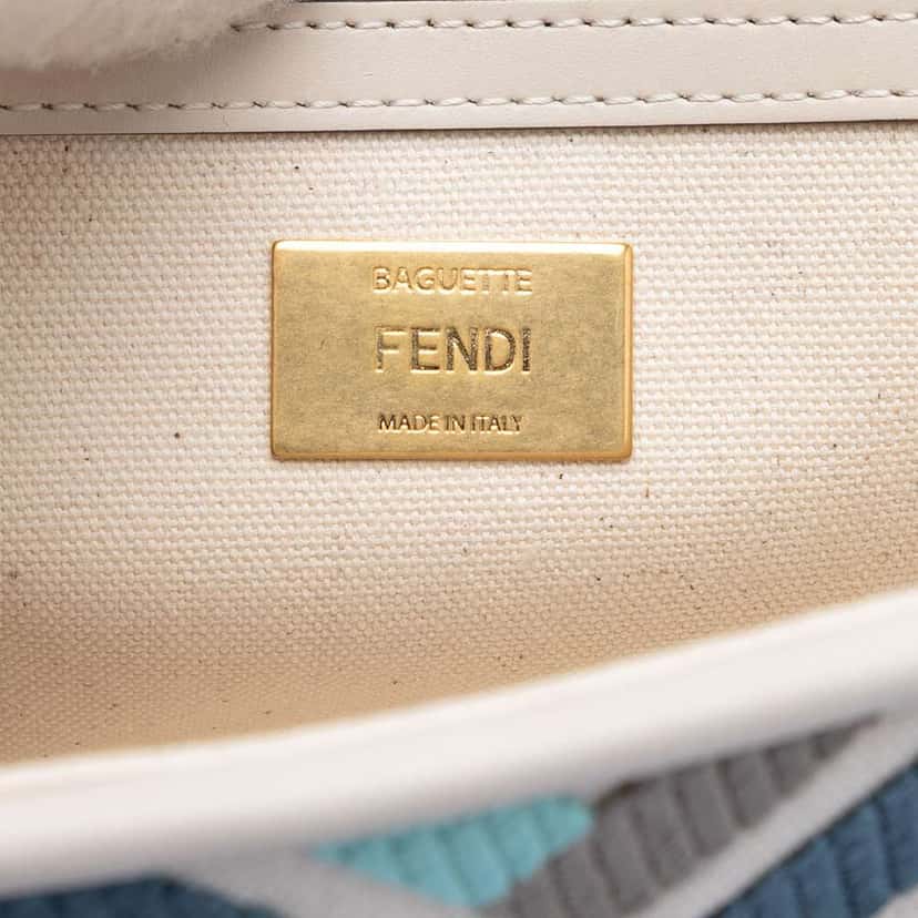 Fendi Zucca Embroidered Canvas Baguette Satchel White Canvas Very good condition - Box View
