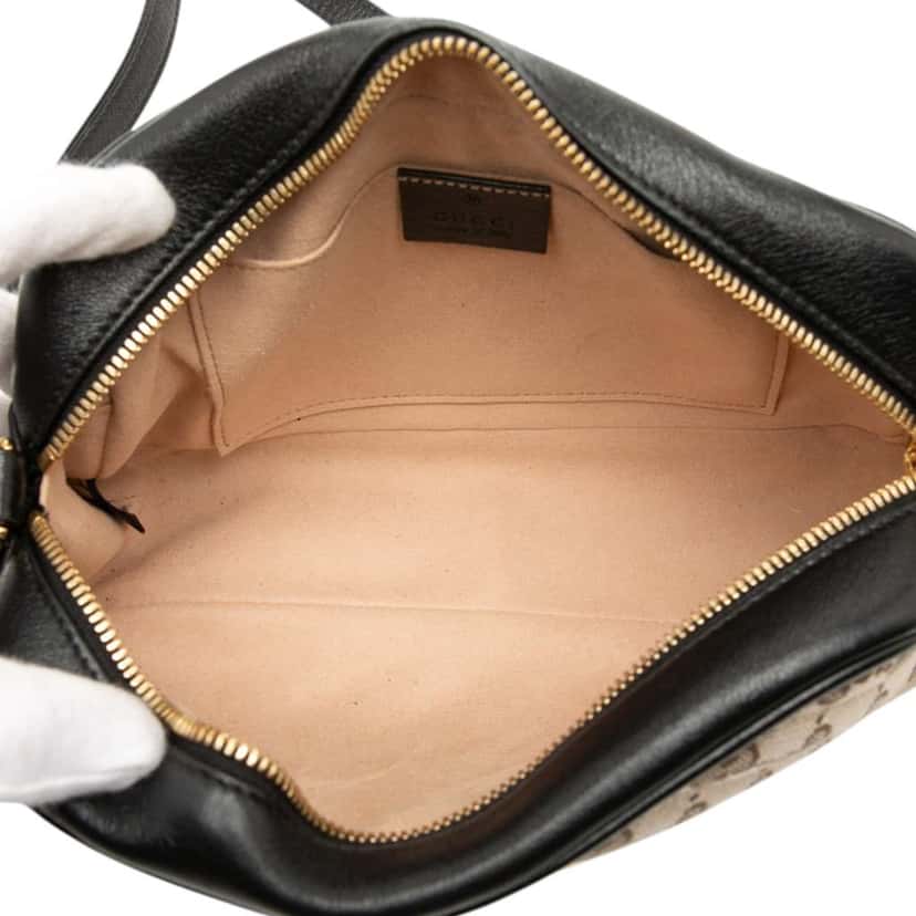 Gucci Small GG Marmont Matelasse GG Canvas and Leather Crossbody Beige Good condition - Model View