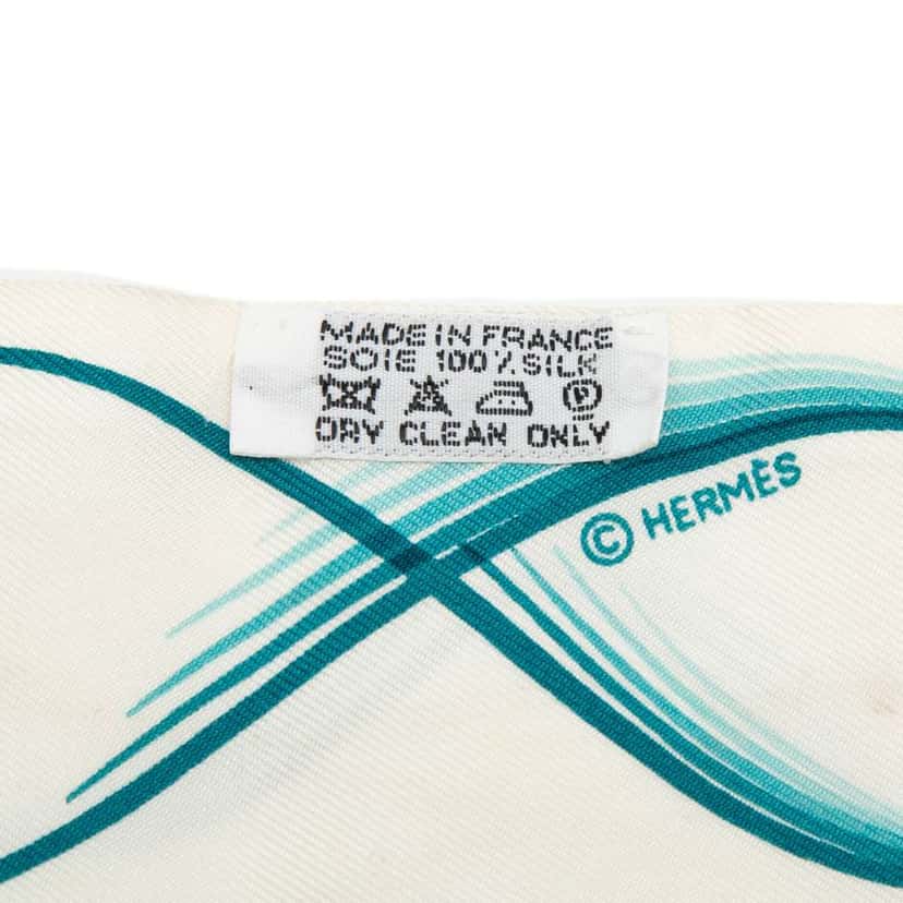 Hermès 24 Faubourg Silk Twilly Scarf White Silk Very good condition - Inside View