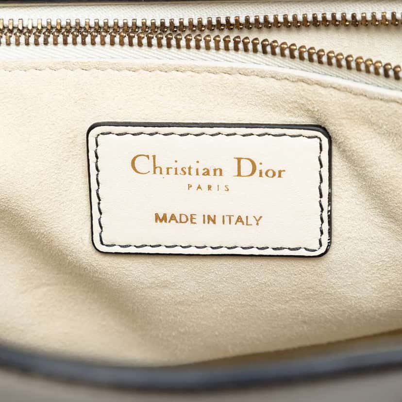 Dior Niki de Saint Phalle Medium Calfskin Vive L amour Lady Dior White Leather Very good condition - Box View