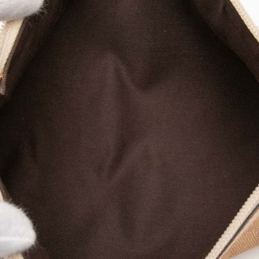 Gucci GG Canvas Abbey D Ring Pochette Beige Canvas Very good condition - Model View