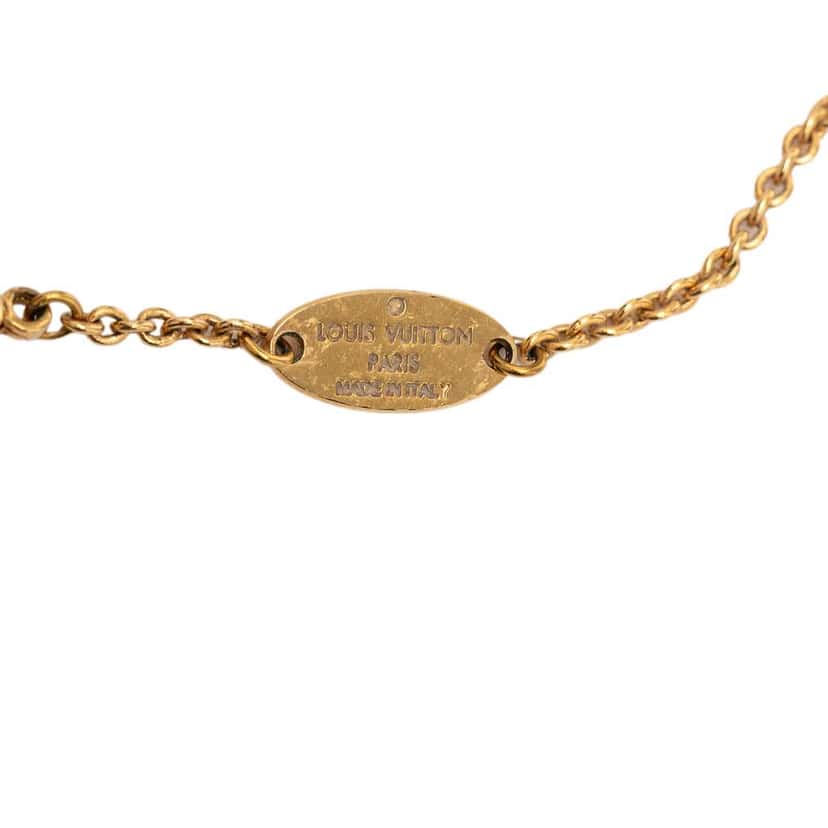 Louis Vuitton Gold Plated Essential V Necklace Gold Metal Very good condition - Box View