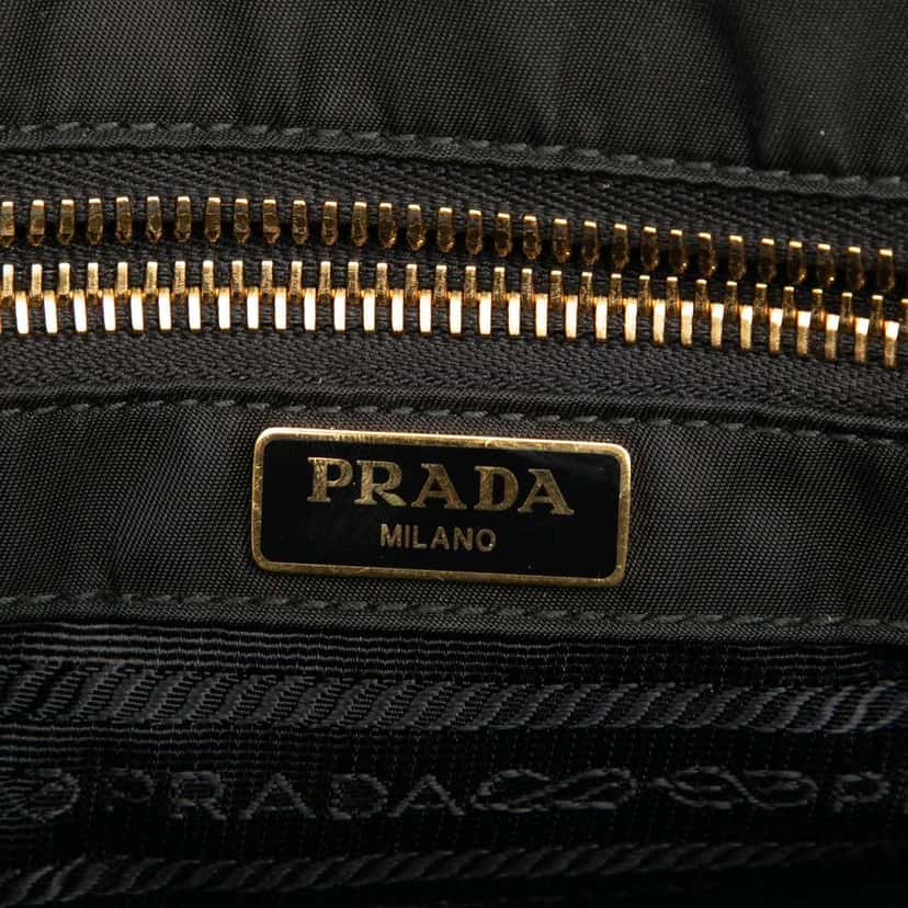 Prada Tessuto Tote Black Very good condition - Box View