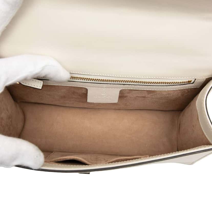 Gucci Small Leather Sylvie Web Satchel White Leather Very good condition - Model View