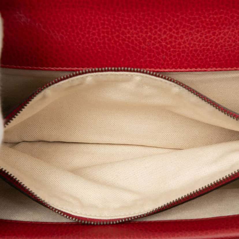 Gucci Medium Leather Dionysus Shoulder Bag Red Leather Very good condition - Model View