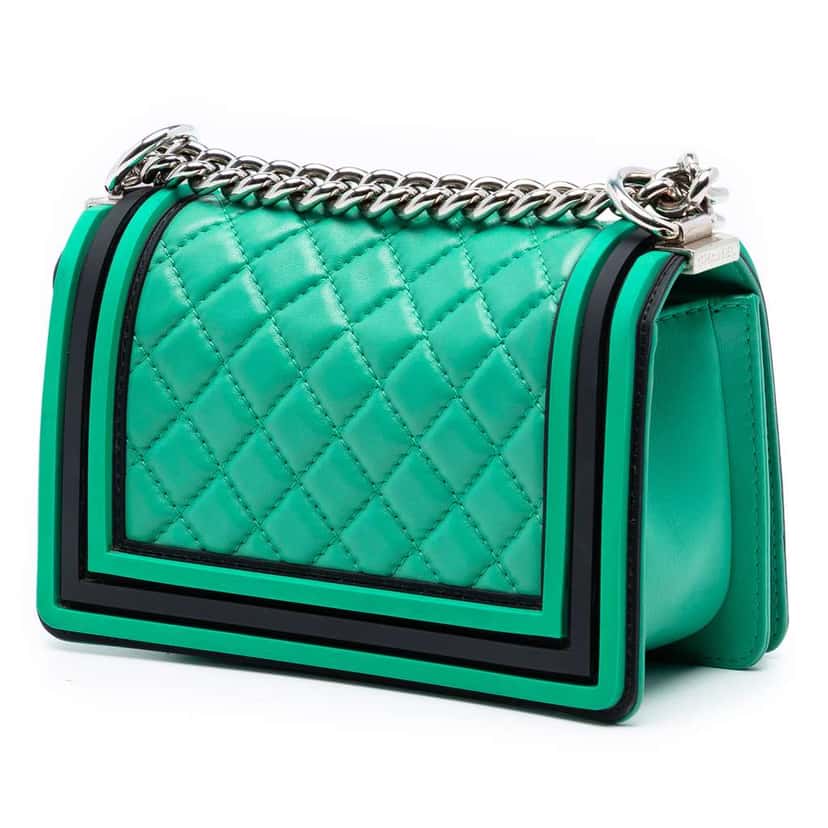 Chanel Small Bicolor Quilted Lambskin and Rubber Boy Flap Green Leather Very good condition - Back View