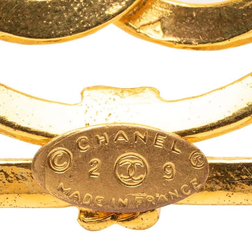 Chanel CC Gold Plated Square Brooch Gold Metal Very good condition - Inside View