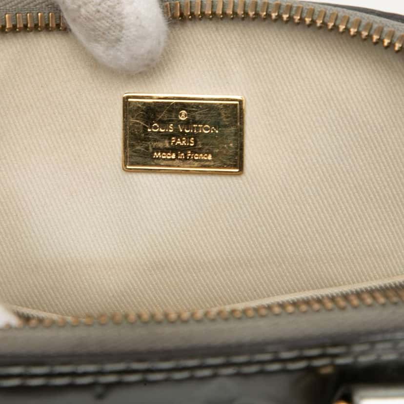 Louis Vuitton Monogram Vernis Alma BB Silver Leather Good condition - Box View