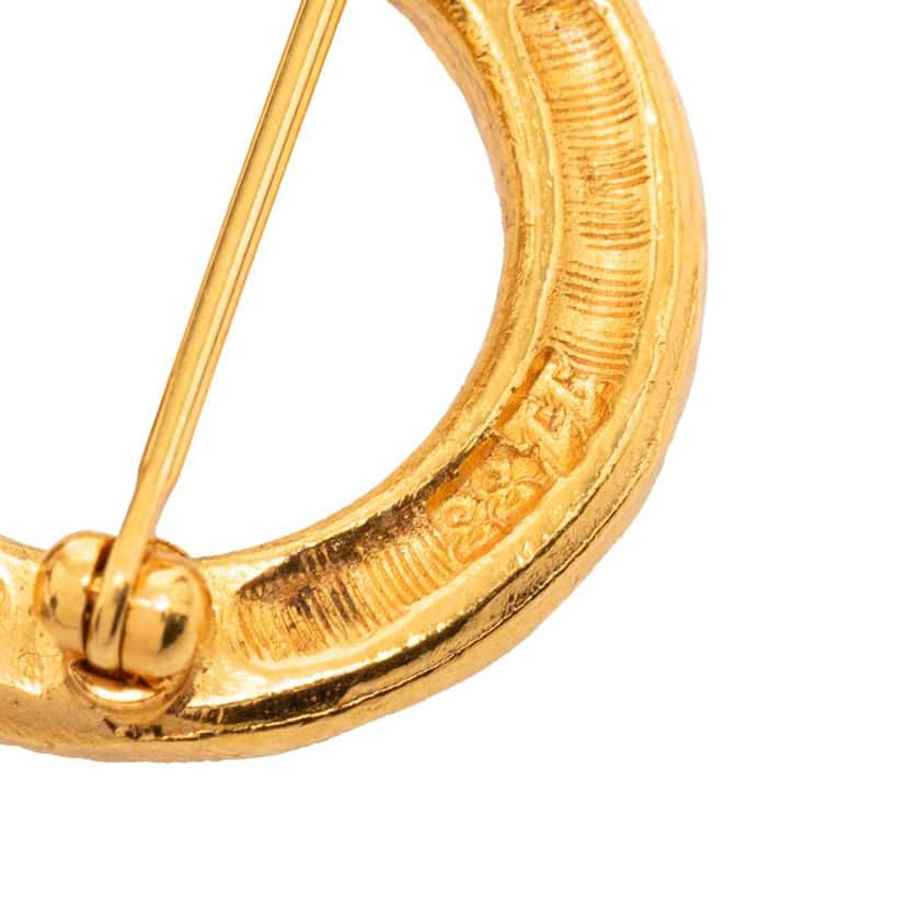 Chanel Gold Plated Rue Cambon Tag Brooch Gold Metal Very good condition - Inside View