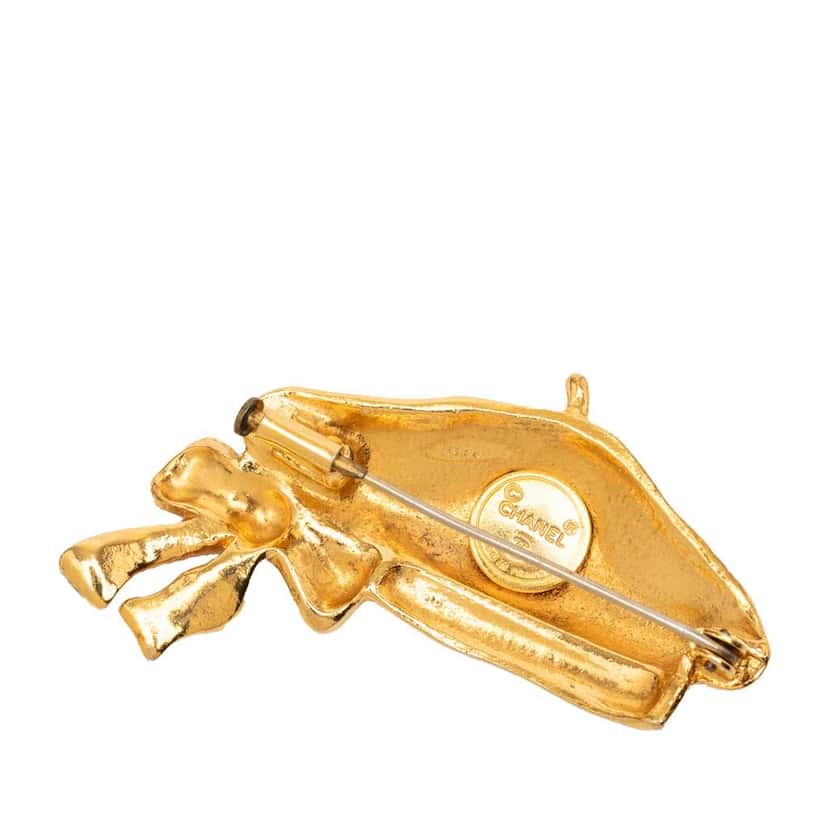 Chanel Gold Plated Beret Hat Brooch Gold Metal Very good condition - Back View