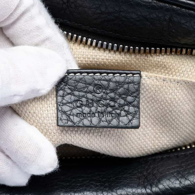 Gucci Leather Soho Disco Crossbody Black Leather Very good condition - Box View