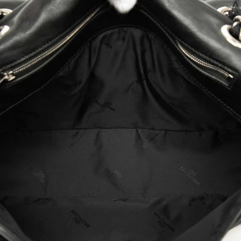 Balenciaga Medium Leather Modu Shoulder Bag Black Leather Very good condition - Model View