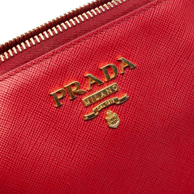 Prada Saffiano Shoulder Bag Red Leather Very good condition - Box View