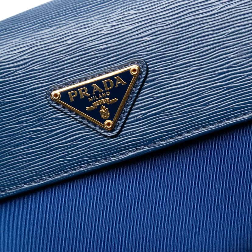 Prada Vitello Move and Tessuto Wallet On Strap Blue Very good condition - Box View