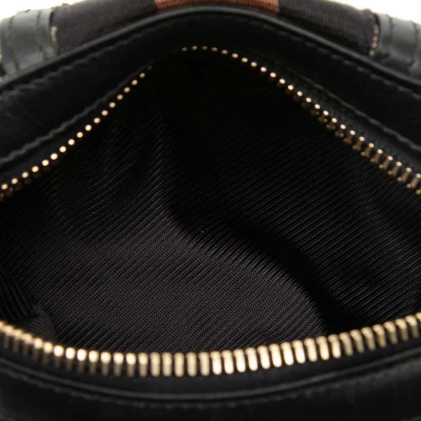 Gucci Diamante Canvas Web Pouch Beige Canvas Very good condition - Model View