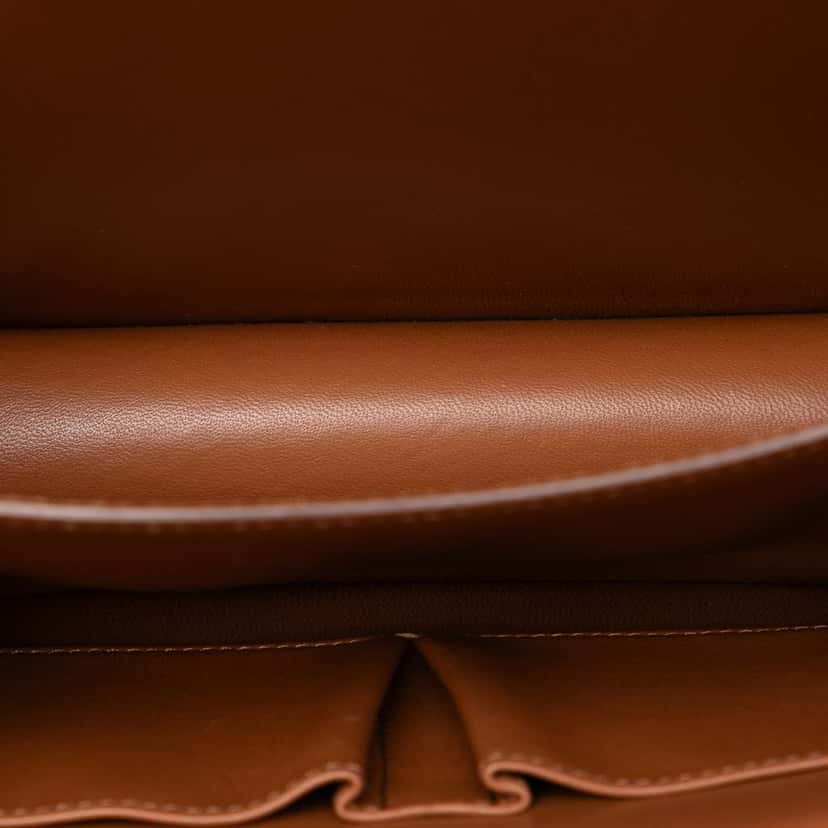 Celine Medium Calfskin Classic Box Brown Leather Very good condition - Model View