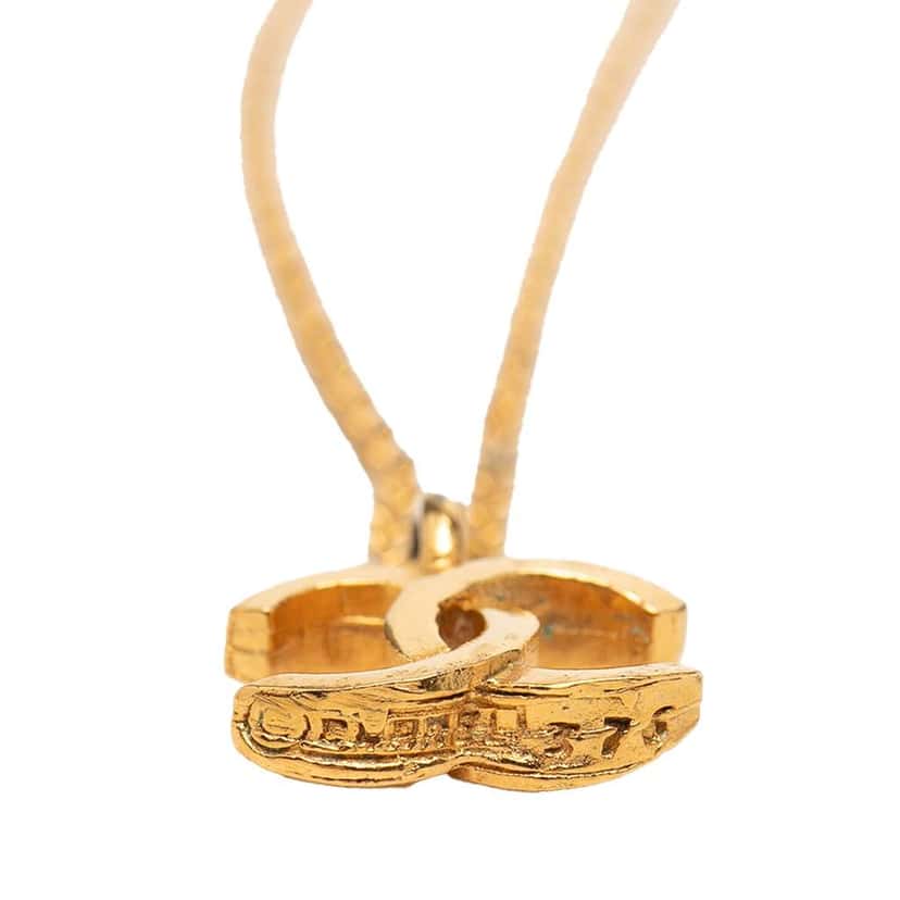 Chanel Gold Plated CC Pendant Chain Necklace Gold Metal Very good condition - Back View