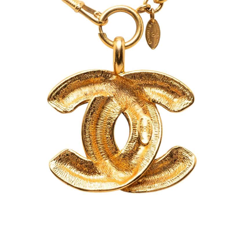 Chanel Gold Plated Quilted CC Pendant Necklace Gold Metal Very good condition - Inside View