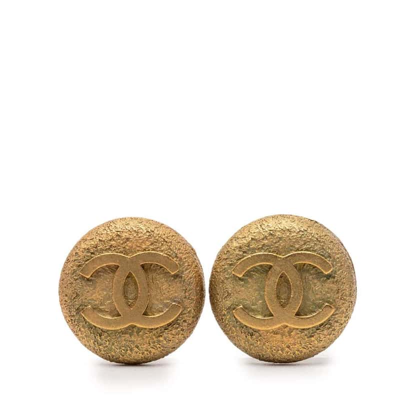 Chanel Gold Plated CC Round Clip On Earrings Gold Metal Very good condition - Front View