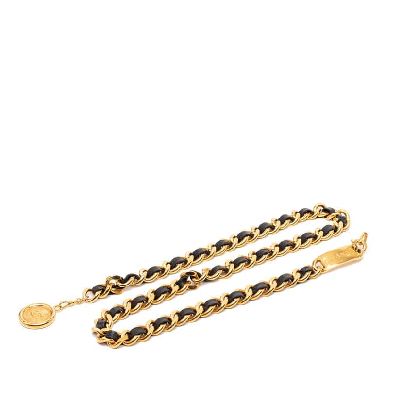 Chanel Gold Plated Leather Woven Chain Medallion Belt Gold Metal Very good condition - Model View