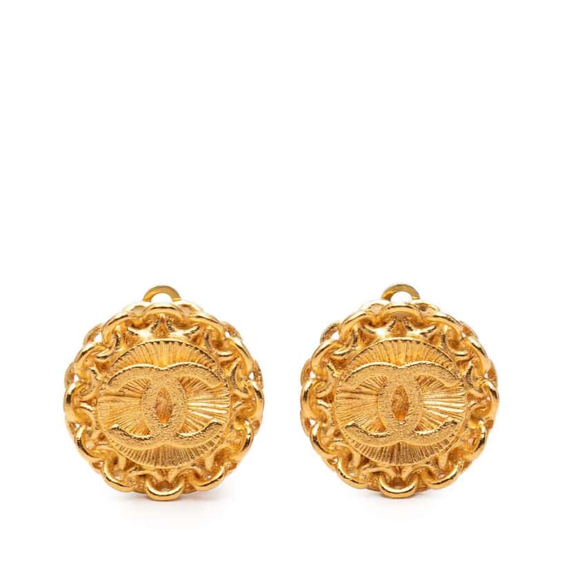 Chanel CC Gold Plated Round Clip On Earrings Gold Metal Very good condition - Front View