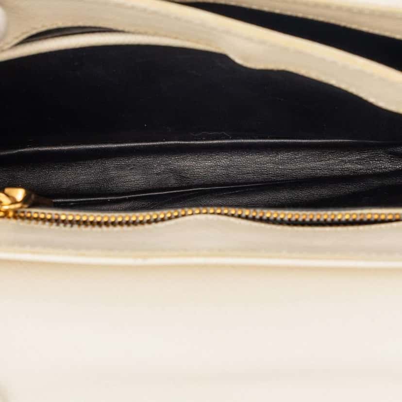 Prada Saffiano Sound Lock Satchel White Leather Very good condition - Model View