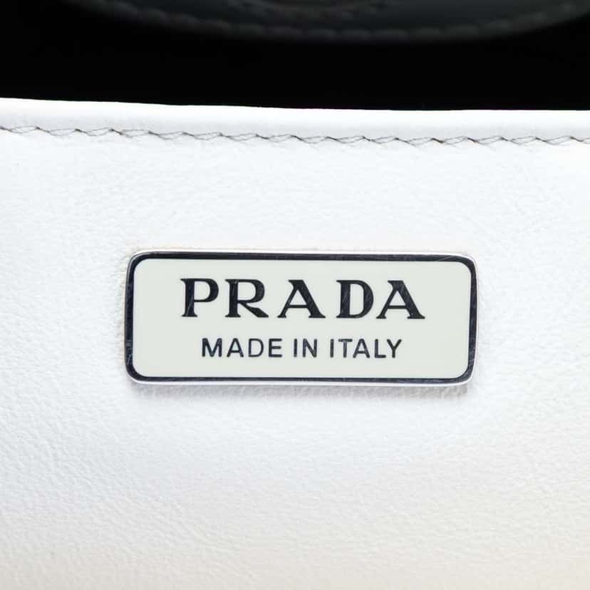 Prada Spazzolato Cleo Shoulder Bag White Leather Very good condition - Box View