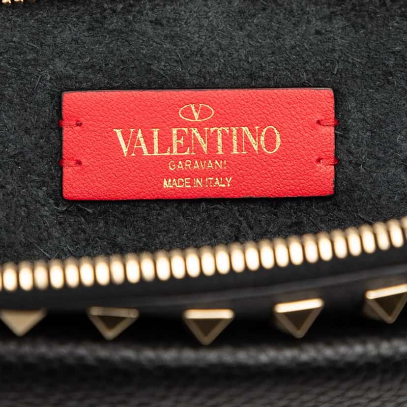 Valentino Grained Calfskin Rockstud Wristlet Clutch Black Leather Very good condition - Box View