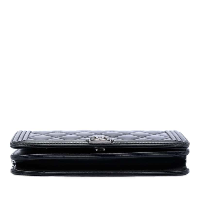 Chanel Quilted Shiny Aged Calfskin Boy Wallet On Chain Black Leather Very good condition - Inside View