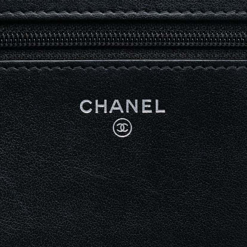 Chanel Quilted Shiny Aged Calfskin Boy Wallet On Chain Black Leather Very good condition - Box View