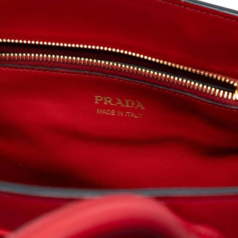 Prada Medium Saffiano Cuir Monochrome Top Handle Tote Red Leather Good condition - Box View