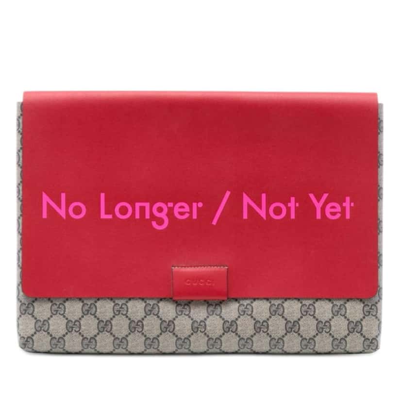 Gucci GG Supreme No Longer Not Yet Clutch Beige Canvas Very good condition - Front View
