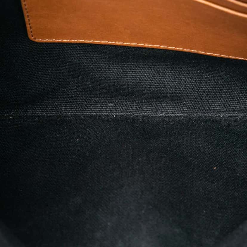 Burberry Mega Check Canvas Peyton Crossbody Brown Canvas Very good condition - Model View