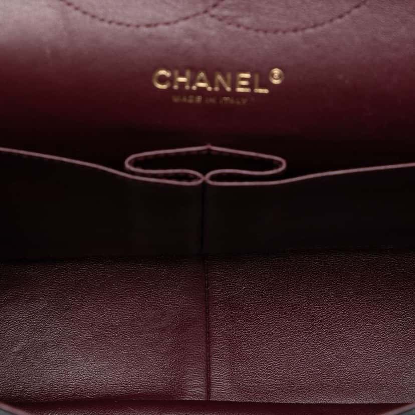 Chanel Jumbo Classic Caviar Double Flap Black Leather Very good condition - Model View