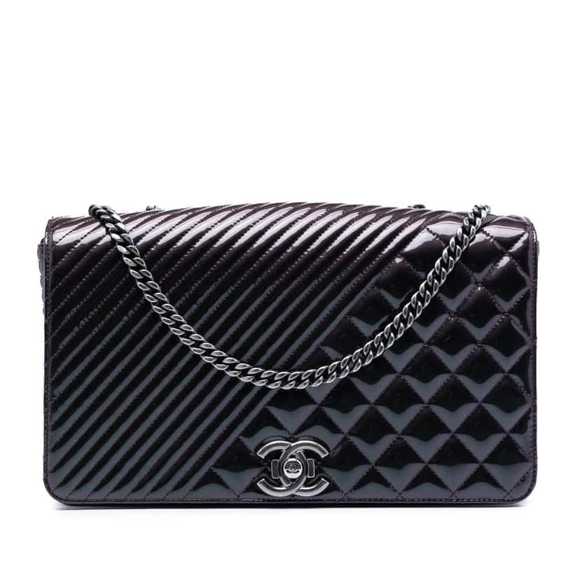 Chanel Large Quilted Patent Coco Boy Flap Purple Leather Very good condition - Front View