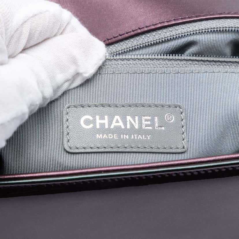 Chanel Large Quilted Patent Coco Boy Flap Purple Leather Very good condition - Box View